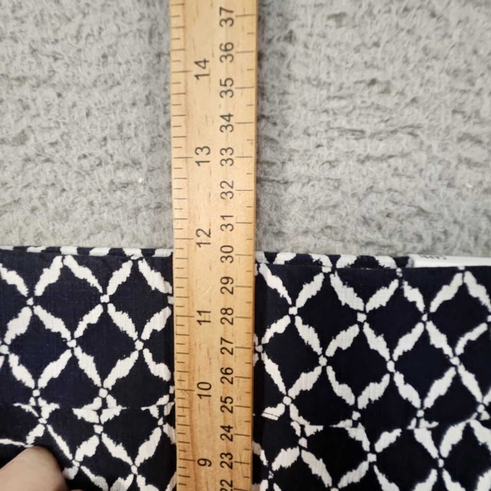Chico's‎ Brigitte Slim Crop Pants Womens 10 Navy White Diamond Matelassé Coastal - Picture 13 of 16